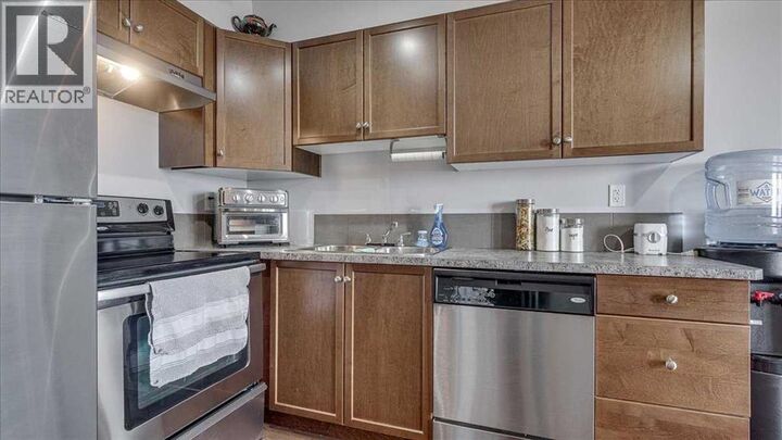 Property Photo:  3 Broadway Rise  AB T4S 0G9 