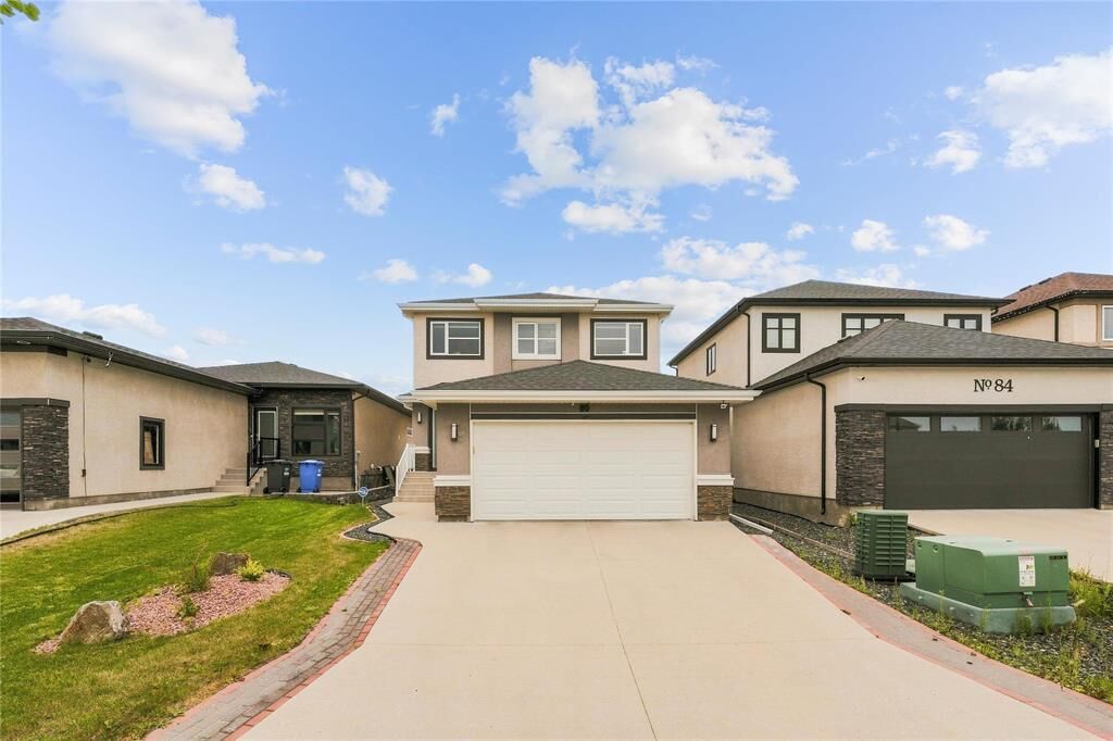 Property Photo: 80 Tennant Gate MB R2P 1X7
