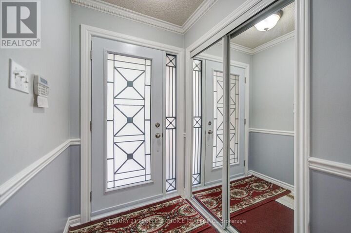 Property Photo:  7115 Rexwood Road 42  ON L4T 4L4 