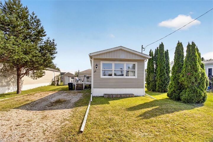Property Photo: 22 Aspen Five Drive MB R5G 0M4