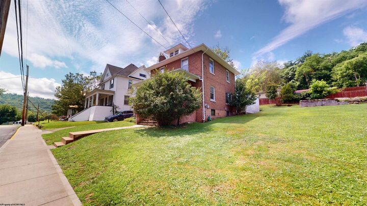 Property Photo:  632 Maple Avenue  WV 26354 