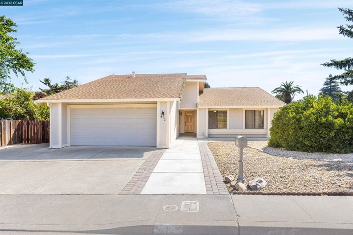 Property Photo: 412 Solano Dr CA 94510