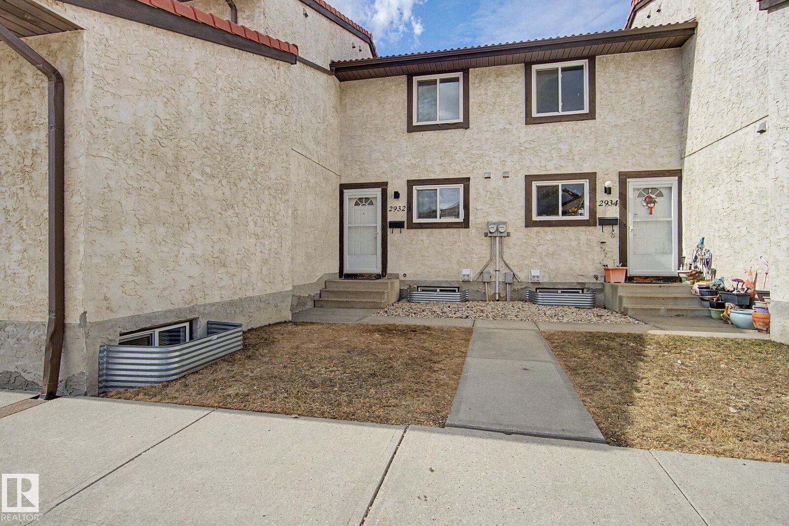 Property Photo: 2932 36 Street NW AB T6L 5H4