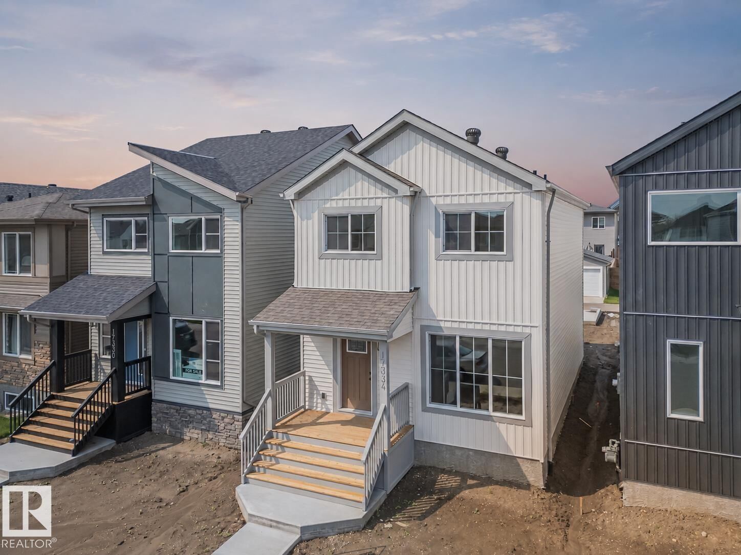 Property Photo: 17334 6A Street NE AB T5Y 4E8