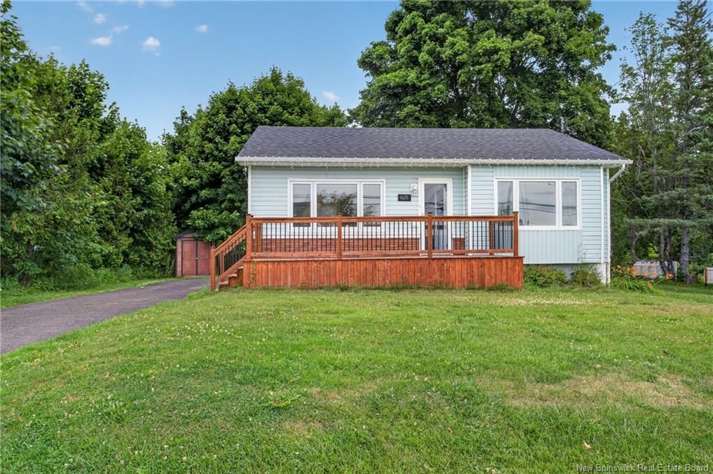 Property Photo:  1625 Des Pionniers Avenue  NB E8E 1C1 