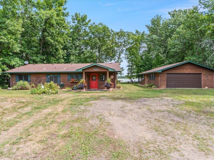 Property Photo: 11002 W Splithand Road MN 55744