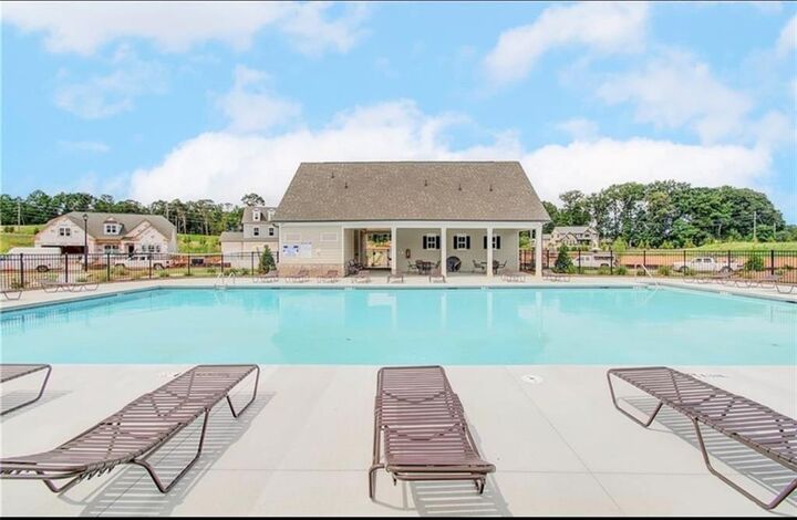 Property Photo: 630 Winding Rose Drive GA 30548