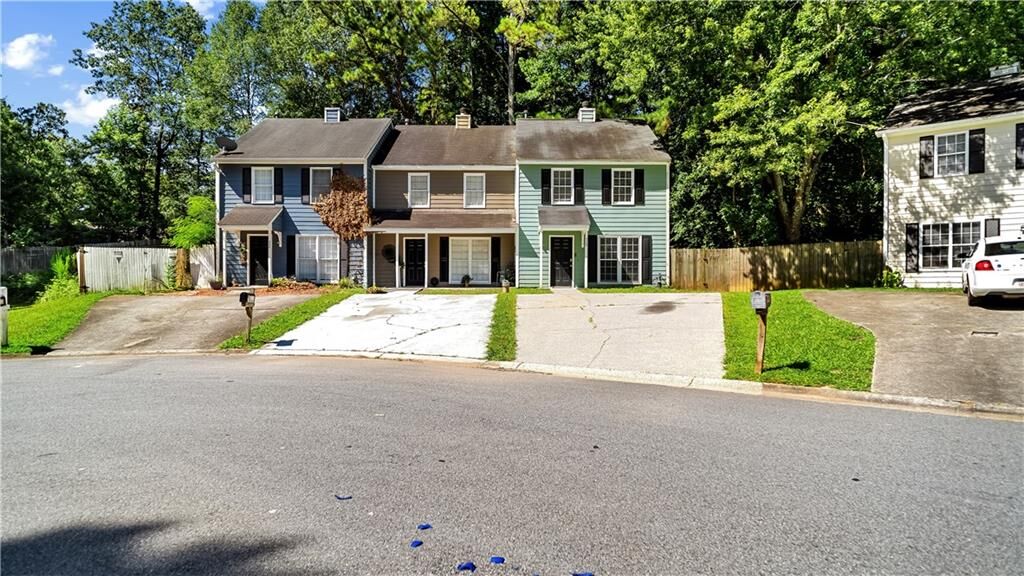 Property Photo: 329 Westland Way GA 30064