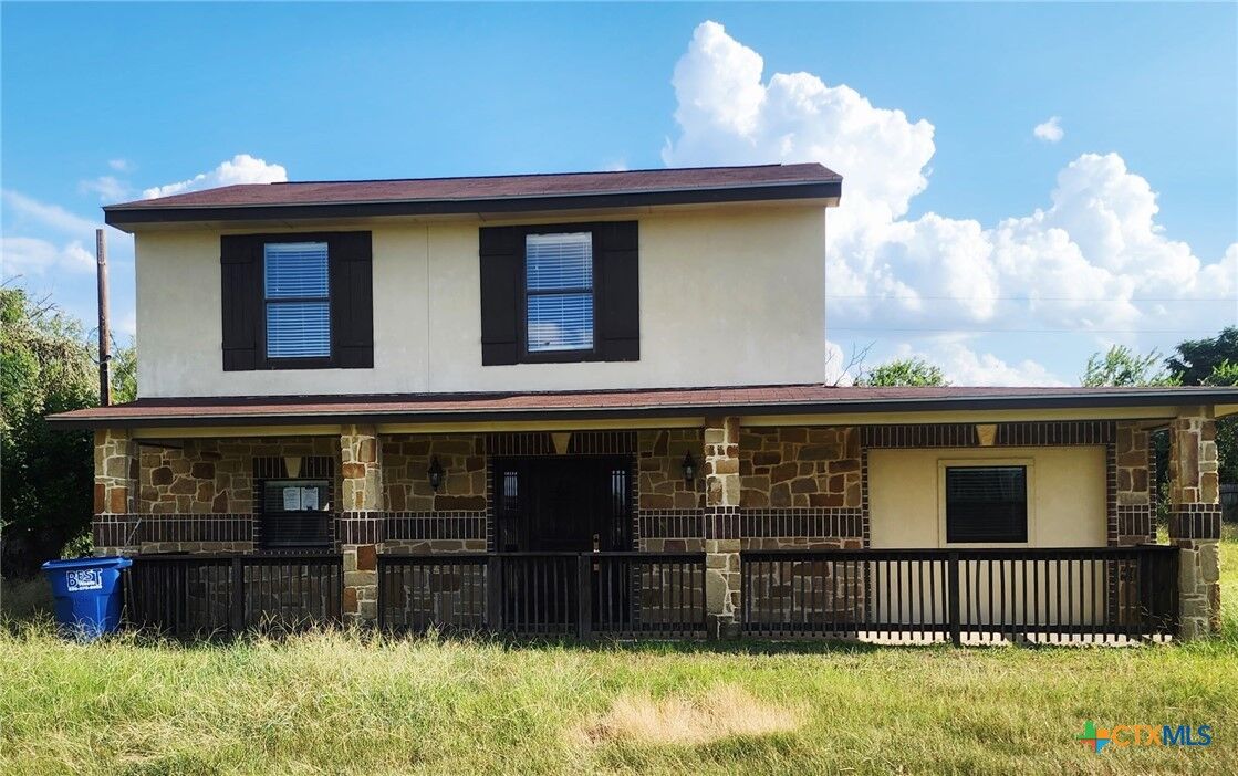 Property Photo: 1645 Fm 3432 TX 78101