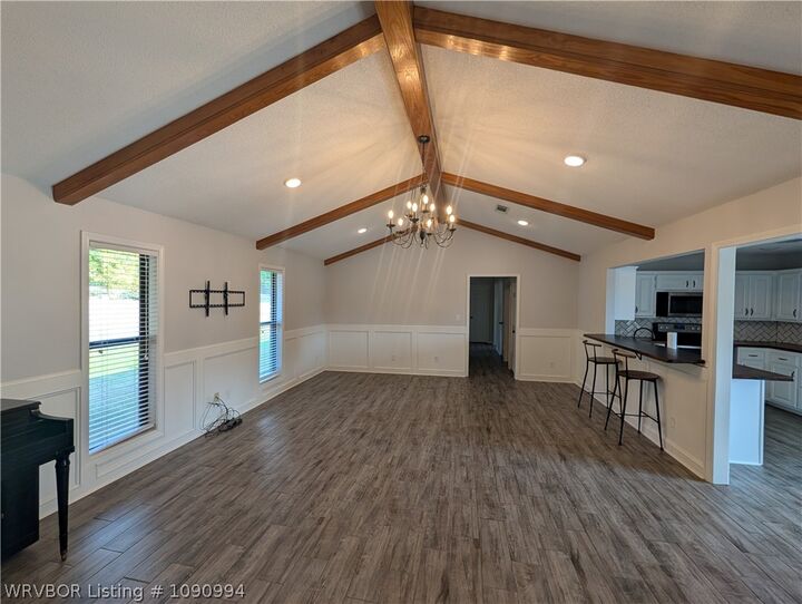 Property Photo: 1102 8th Street AR 72956