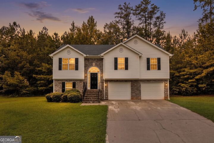 Property Photo: 145 Clover Valley Drive GA 30016