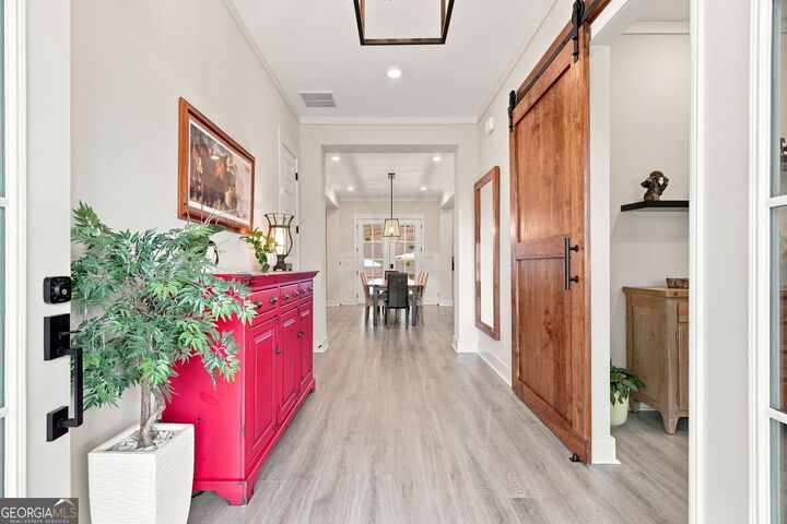 Property Photo:  145 London Road  GA 30107 