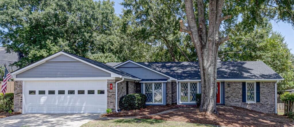 Property Photo:  3 North Theri Ct  GA 31907 