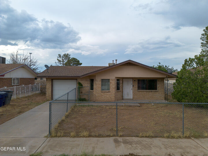 Property Photo:  10832 Sapphire Street  TX 79924 
