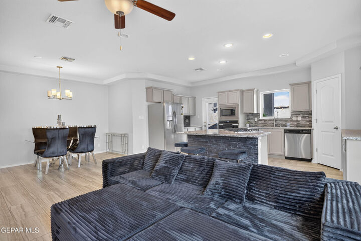 Property Photo: 394 Duskwood Street TX 79928