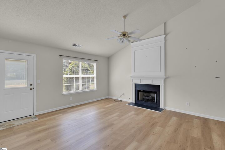 Property Photo:  618 Fairview Lake Way  SC 29680 