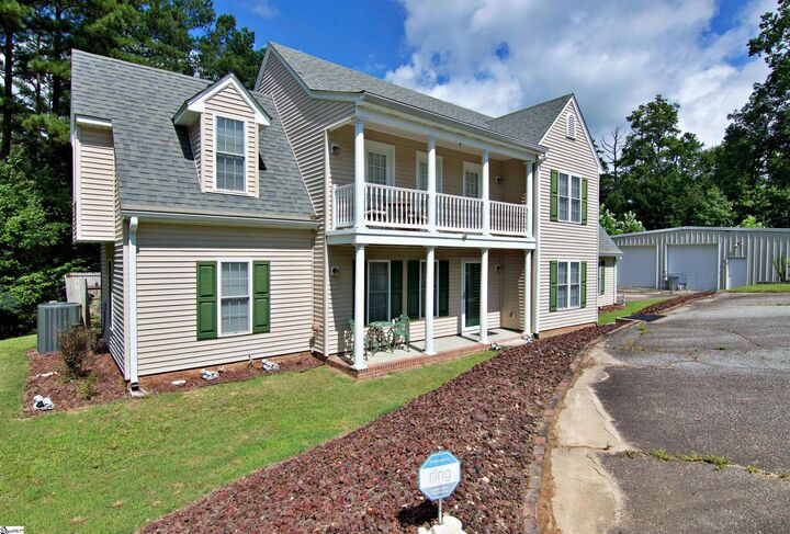 Property Photo: 10657 N Sc-11 Highway SC 29676