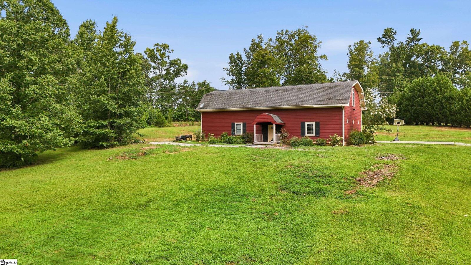Property Photo: 213 Highland Forest Drive SC 29646