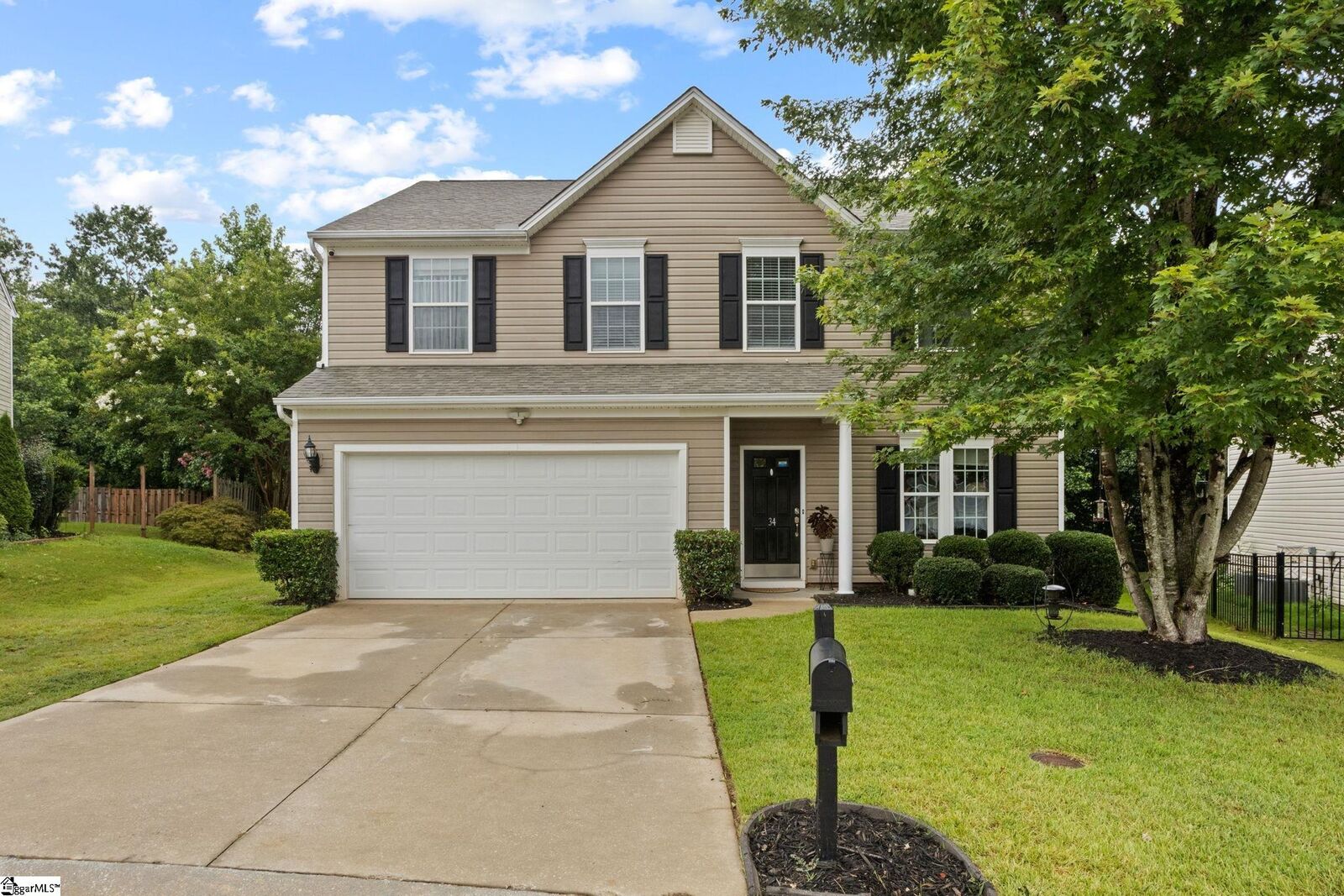 Property Photo: 34 Madeline Circle SC 29687