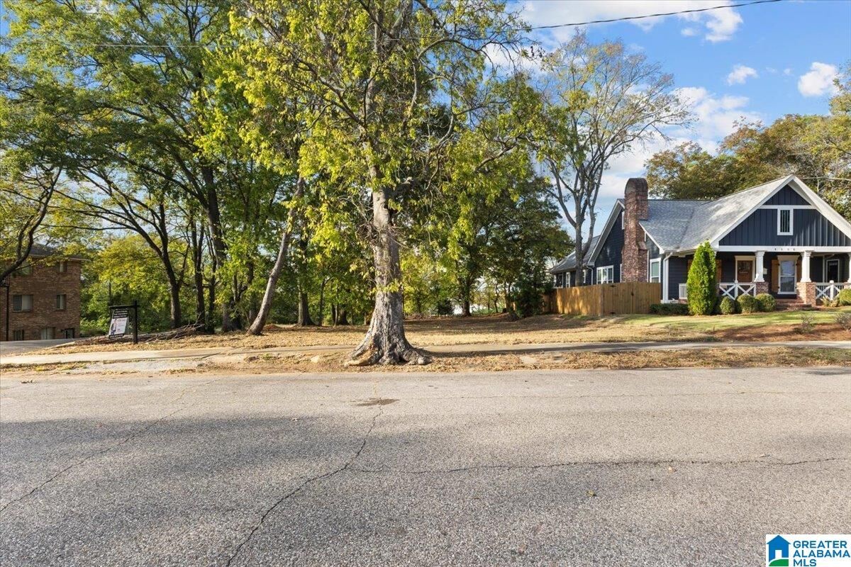 Property Photo: 4312 S 2nd Avenue 22 AL 35222