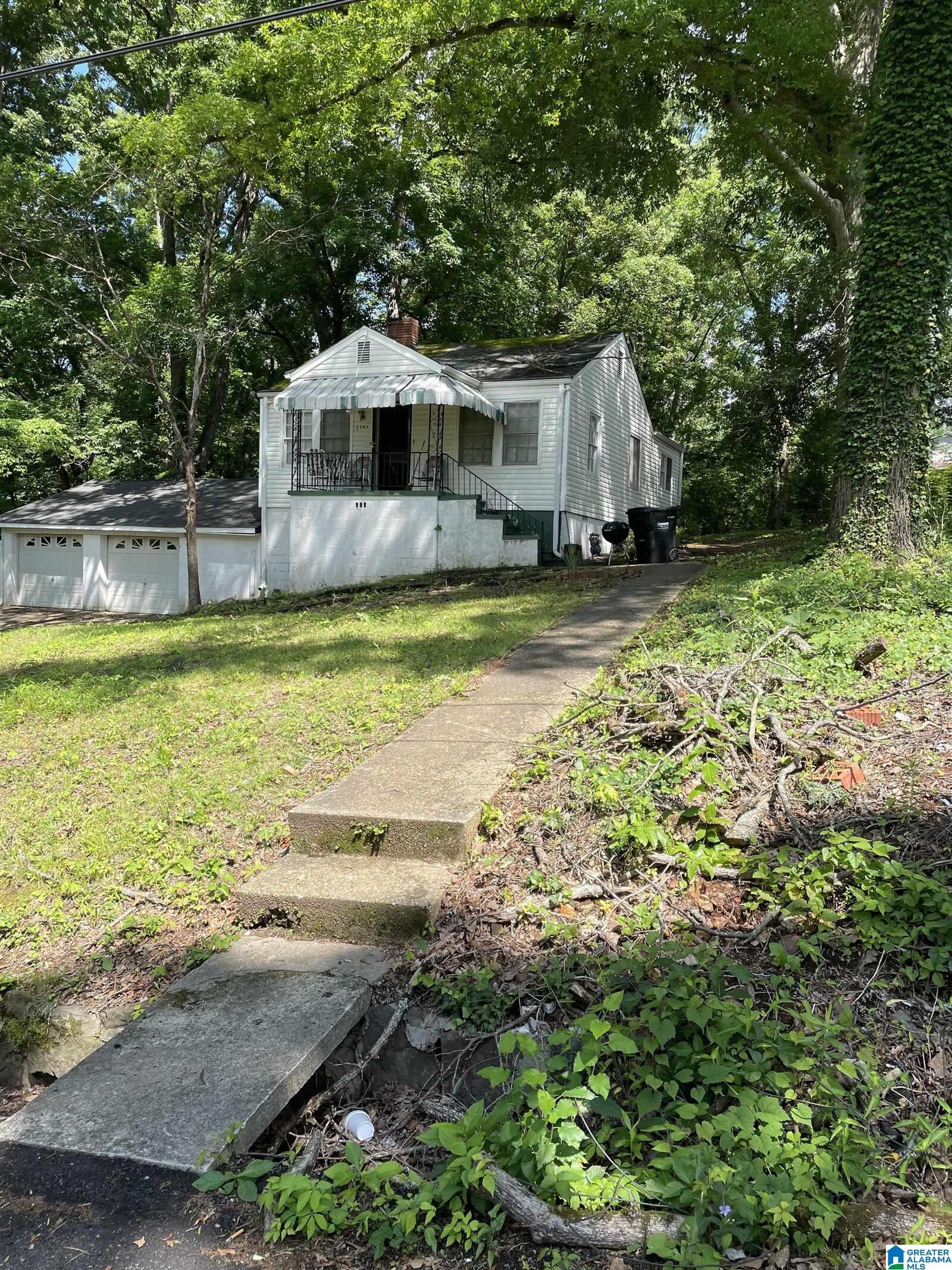 Property Photo: 5703 Avenue O AL 35020
