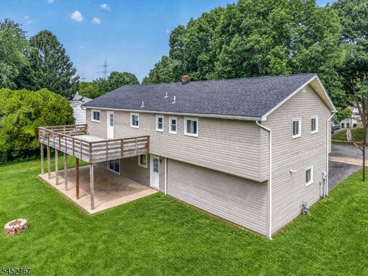Property Photo:  30 Wordsworth Ln  NJ 08865 