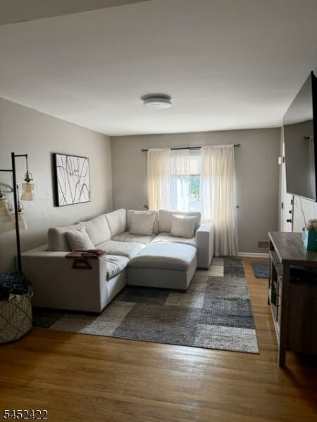 Property Photo:  30 Old York Rd B  NJ 08807 