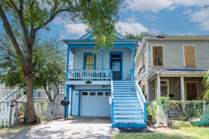 Property Photo:  717 Church Street  TX 77550 