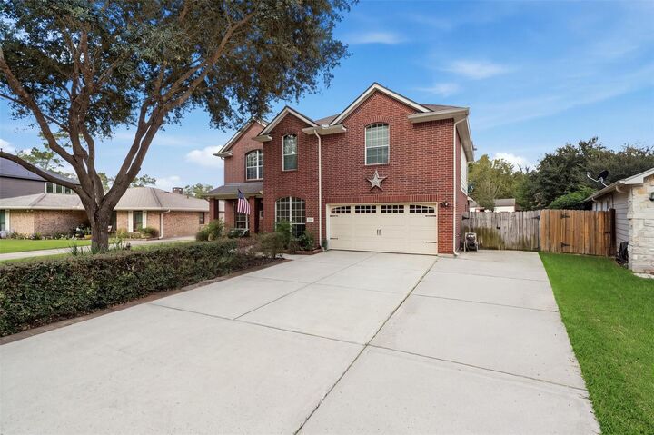 Property Photo: 1719 Cloister Drive TX 77532