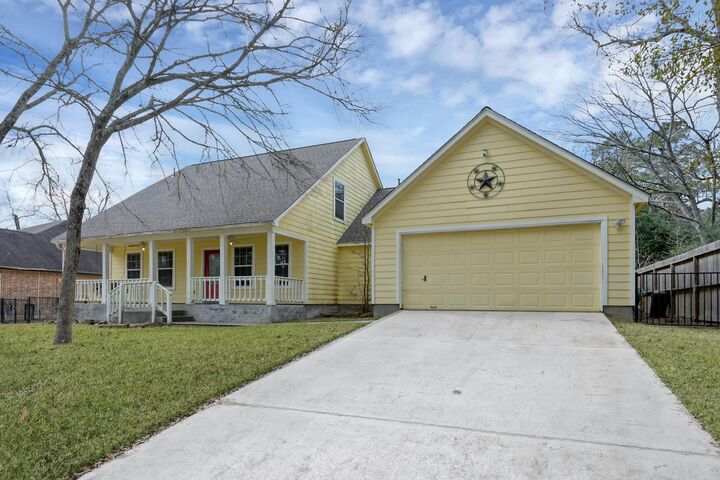 Property Photo:  12102 Mustang Avenue  TX 77378 