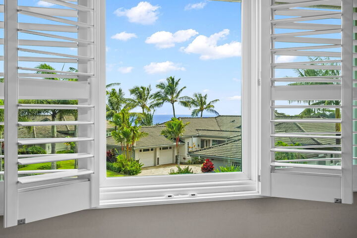 Property Photo: 4100 Queen Emma's Dr 75 HI 96722