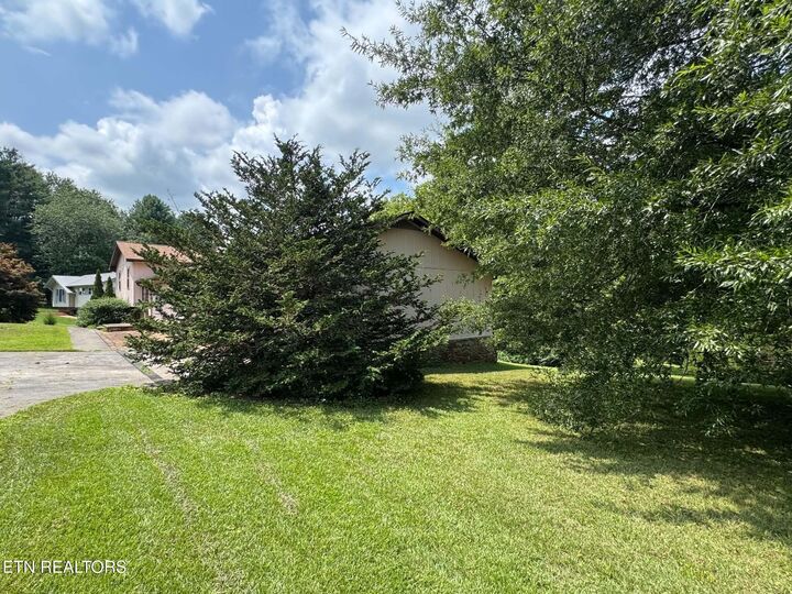 Property Photo:  507 Kinzalow Circle  TN 37874 