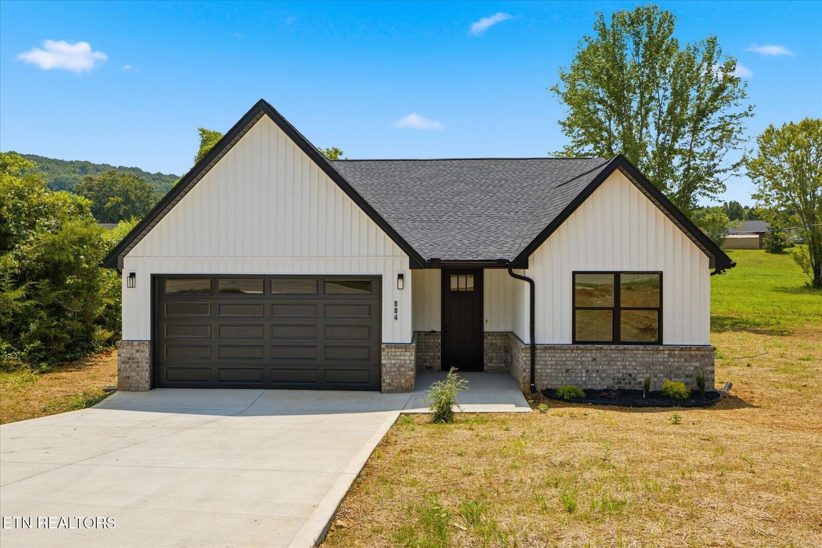 Property Photo:  884 Old Highway 68  TN 37874 