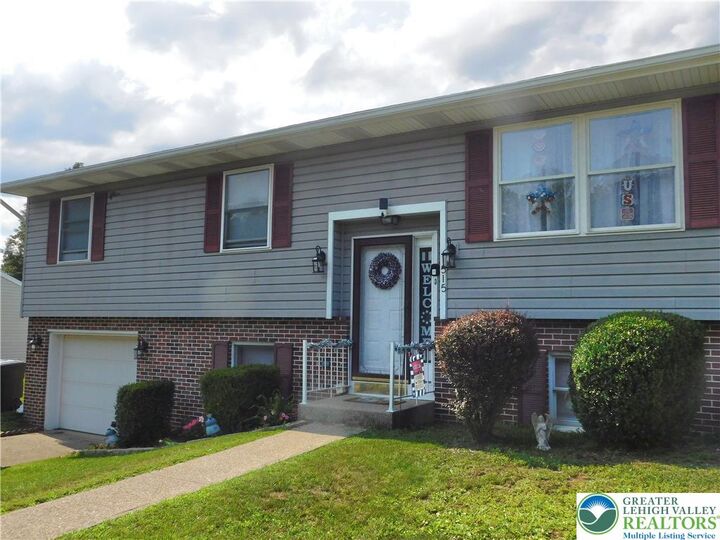 Property Photo: 515 Maple Street PA 17901
