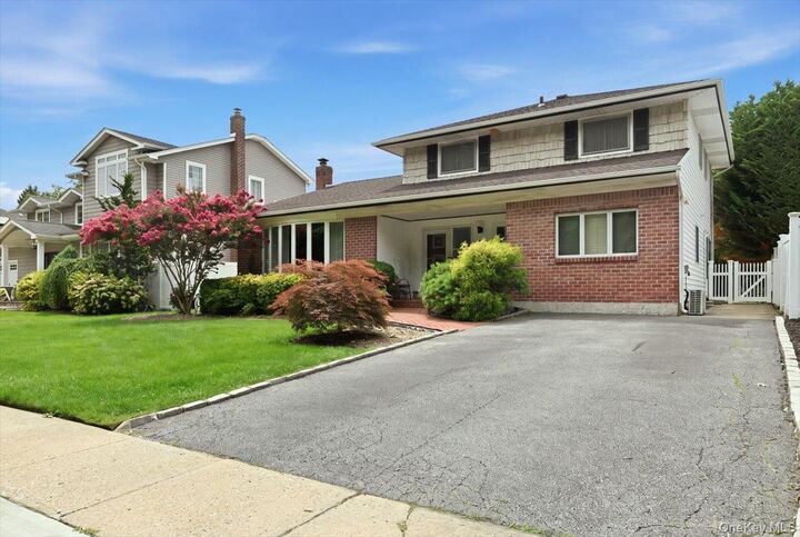 Property Photo:  3345 Beltagh Avenue  NY 11793 