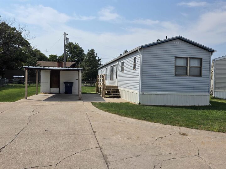 Property Photo:  4004 W 14th Lot 10  NE 69101 