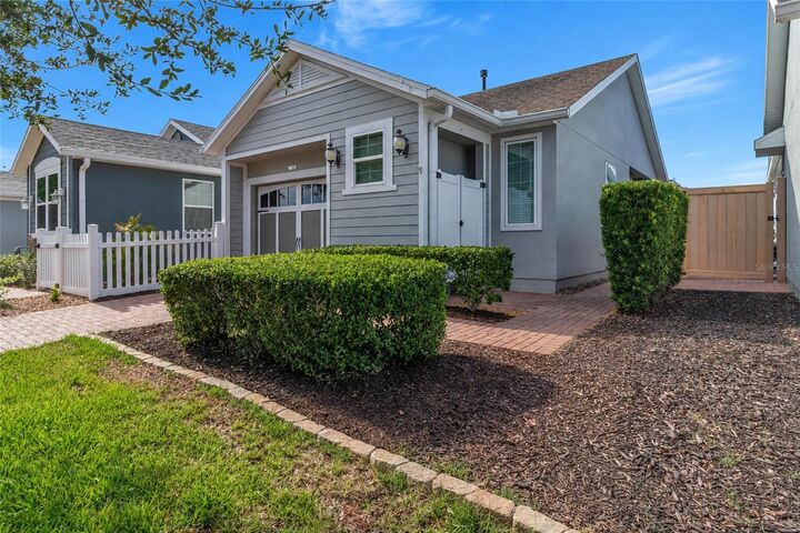 Property Photo:  78 Bayou Bend Road  FL 34736 