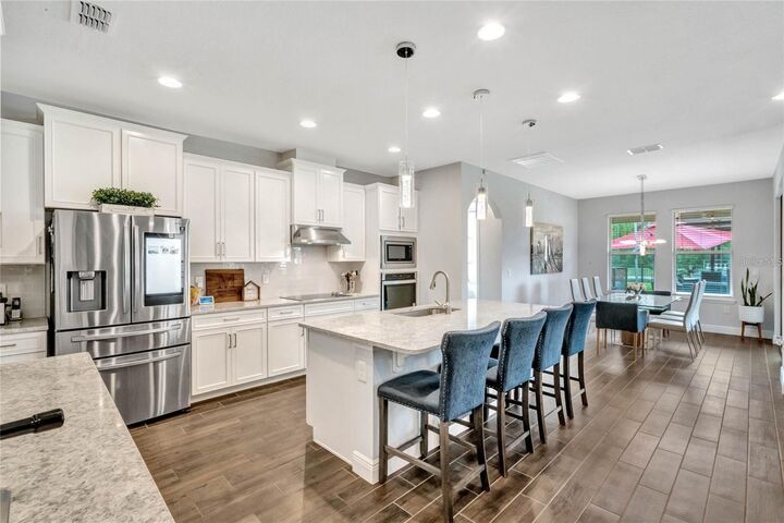 Property Photo: 9566 Bolero Road FL 34787