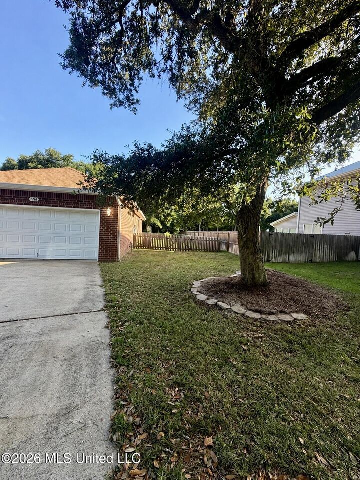 Property Photo: 7716 Clamshell Avenue MS 39564