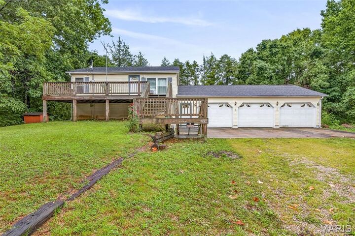 Property Photo: 1132 State Highway 32 MO 63601