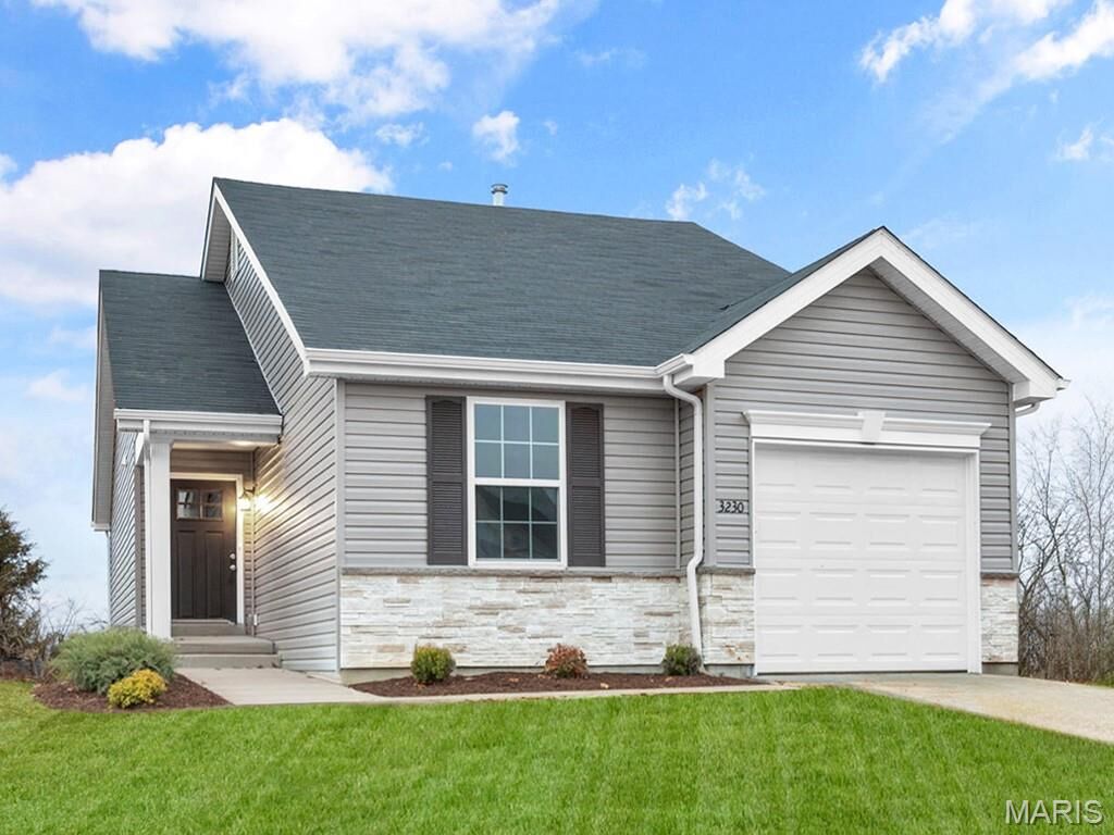 Property Photo:  2 Summerfield At Walnut Hills  MO 65109 
