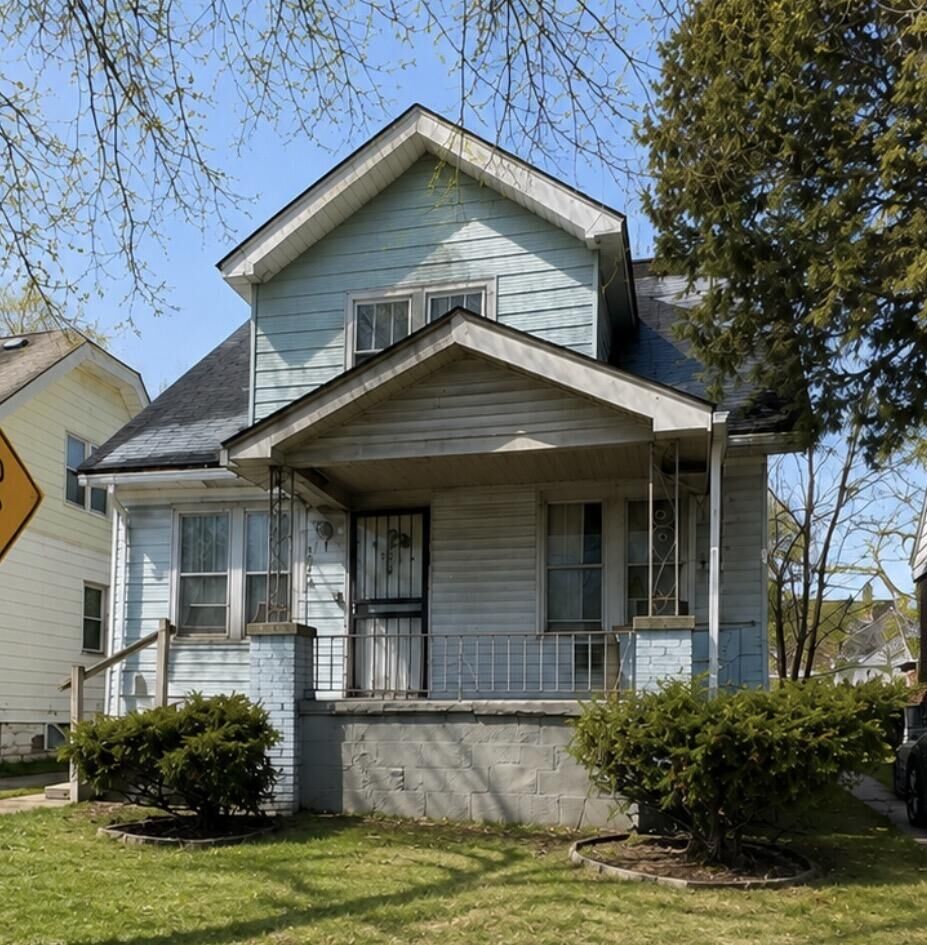 Property Photo: 17233 E Goddard Street MI 48212