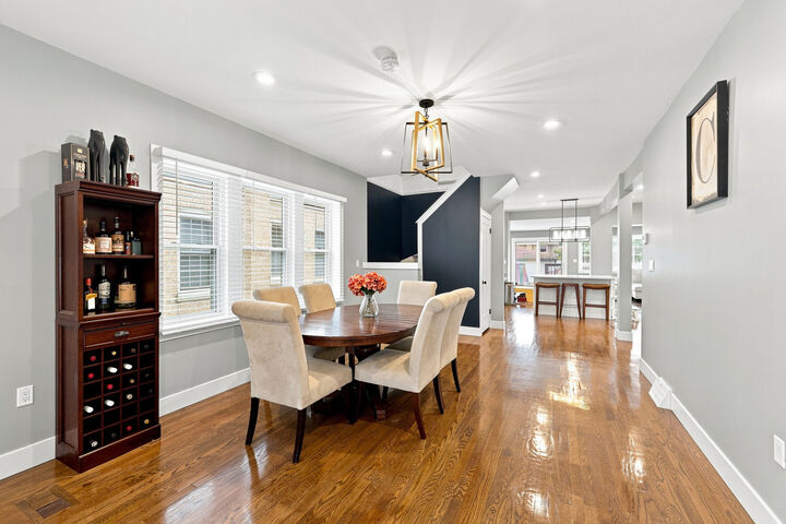 Property Photo:  7028 N Oriole Avenue  IL 60631 