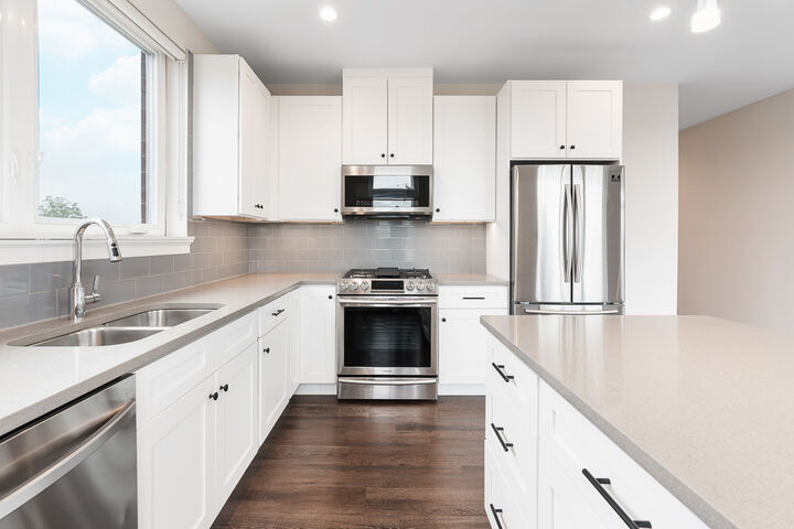 Property Photo:  546 Green Bay Road 507  IL 60040 