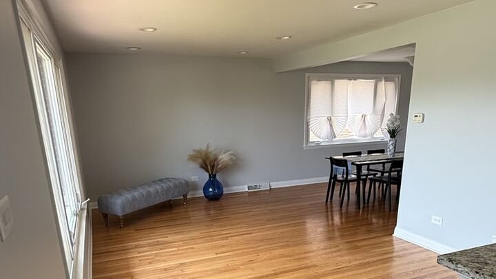 Property Photo:  656 Saginaw Avenue  IL 60409 