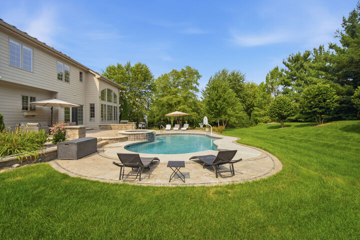 Property Photo:  3818 Grand View Court  IL 60175 