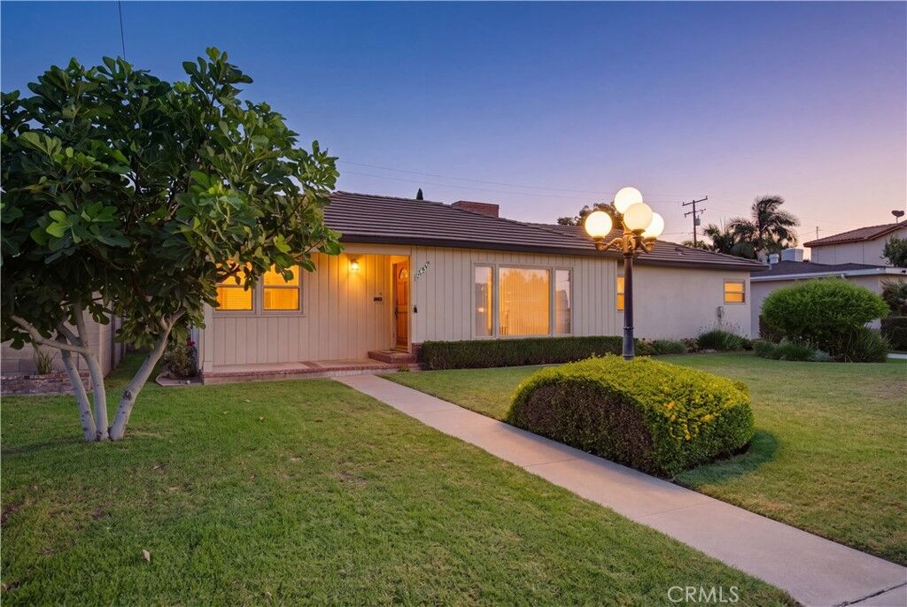 Property Photo:  10439 Haledon  CA 90241 