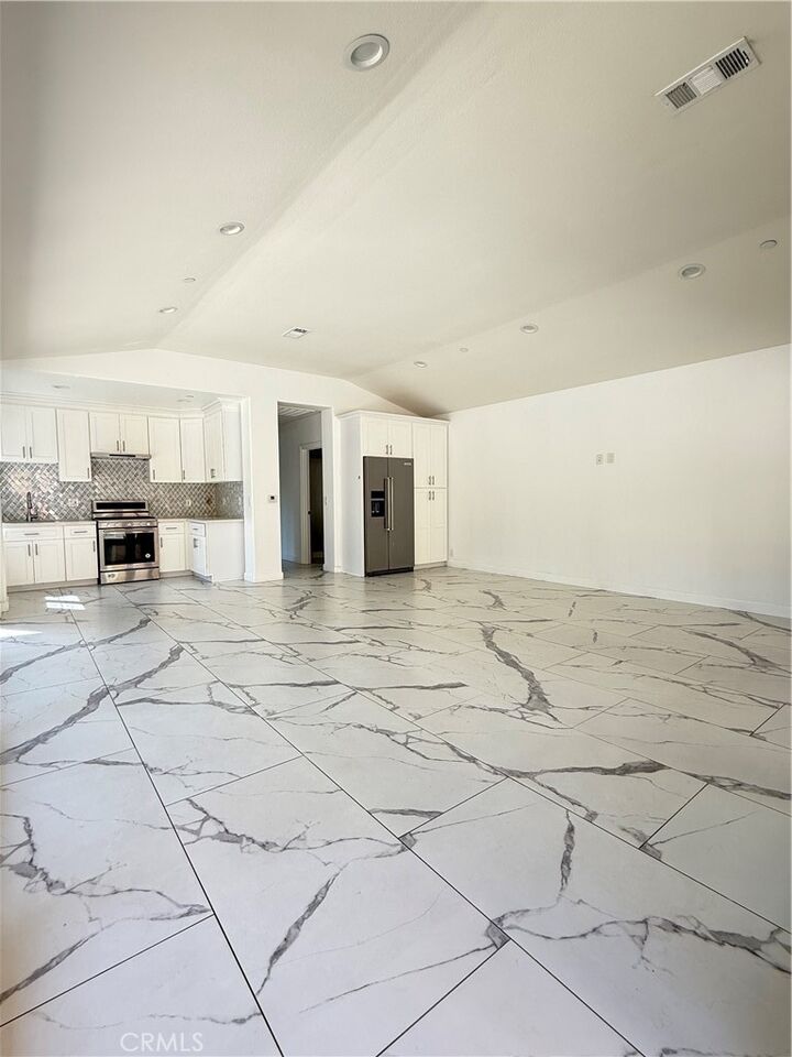 Property Photo:  9 Maverick  CA 92602 