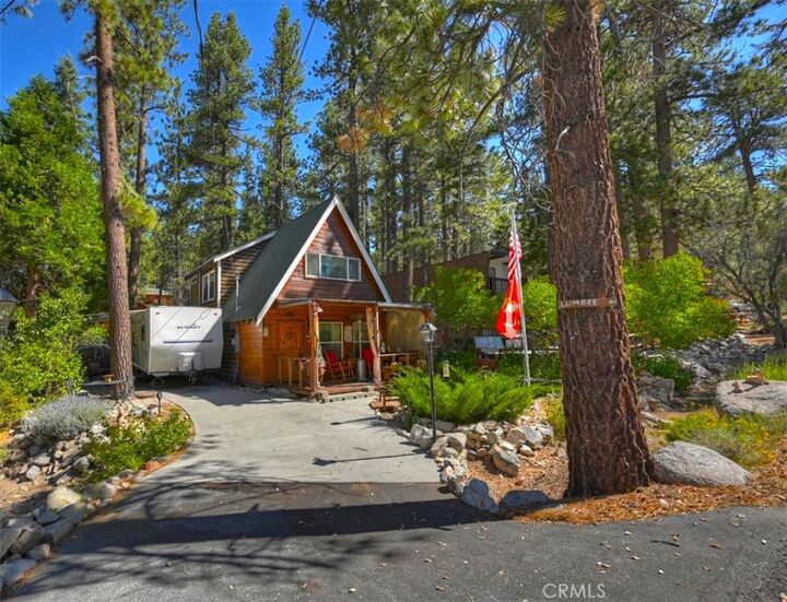 Property Photo:  39252 Mohawk  CA 92333 