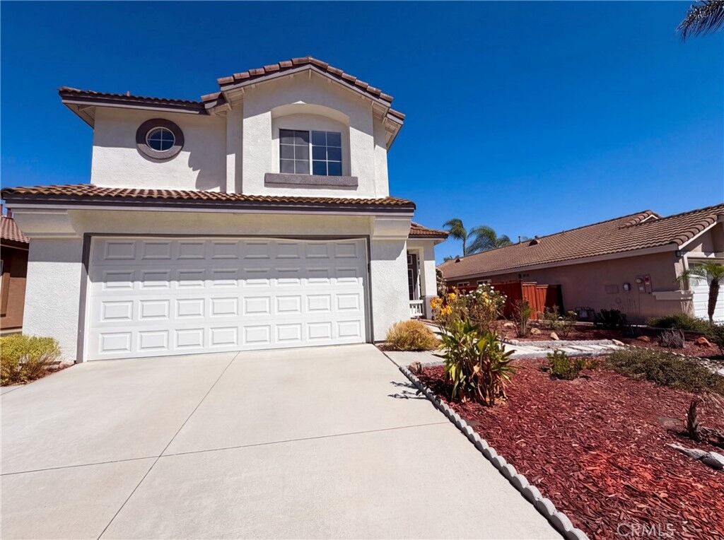 Property Photo:  43390 Corte Almeria  CA 92592 